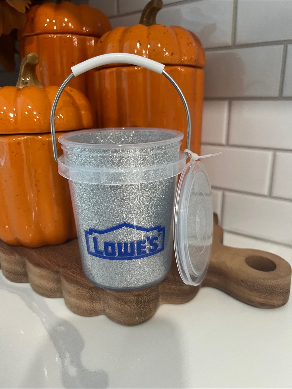 LOWE'S Cute. Mini Bucket.💙